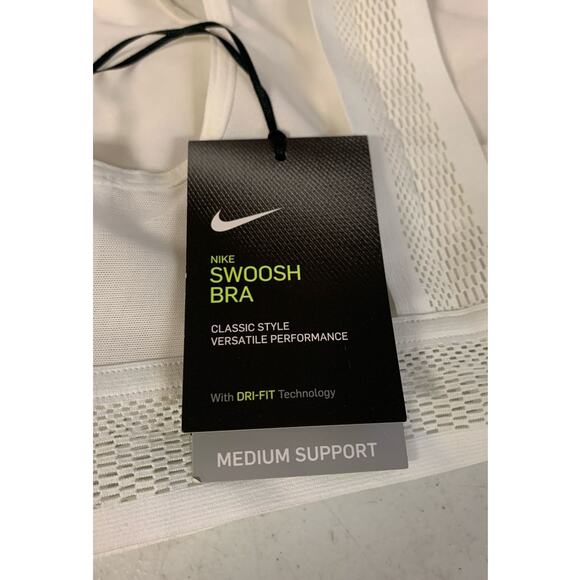 Nike Women’s XS Swoosh Ultrabreathe Sports Bra, White - Picture 5 of 6